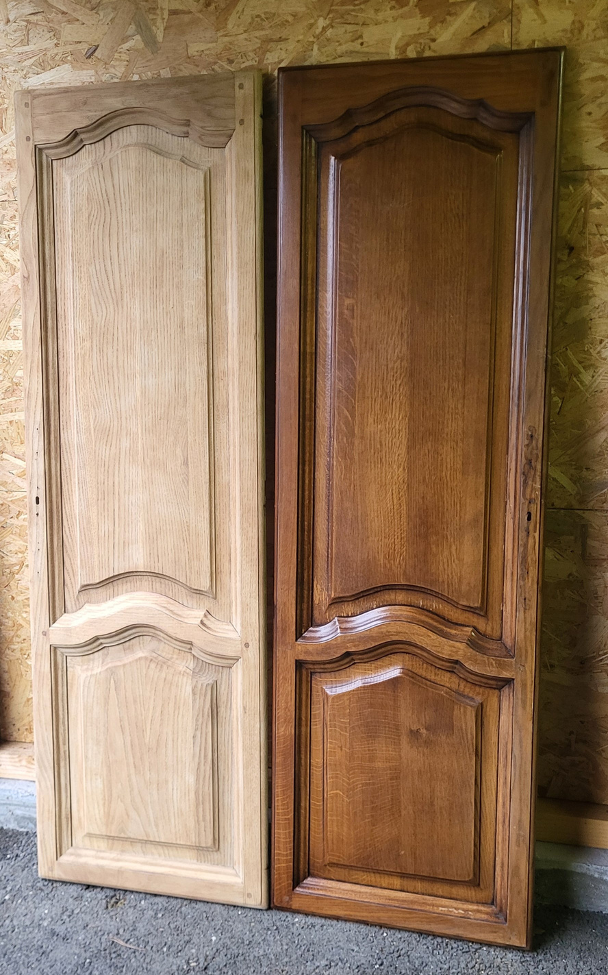 Portes en bois avant et après aérogommage